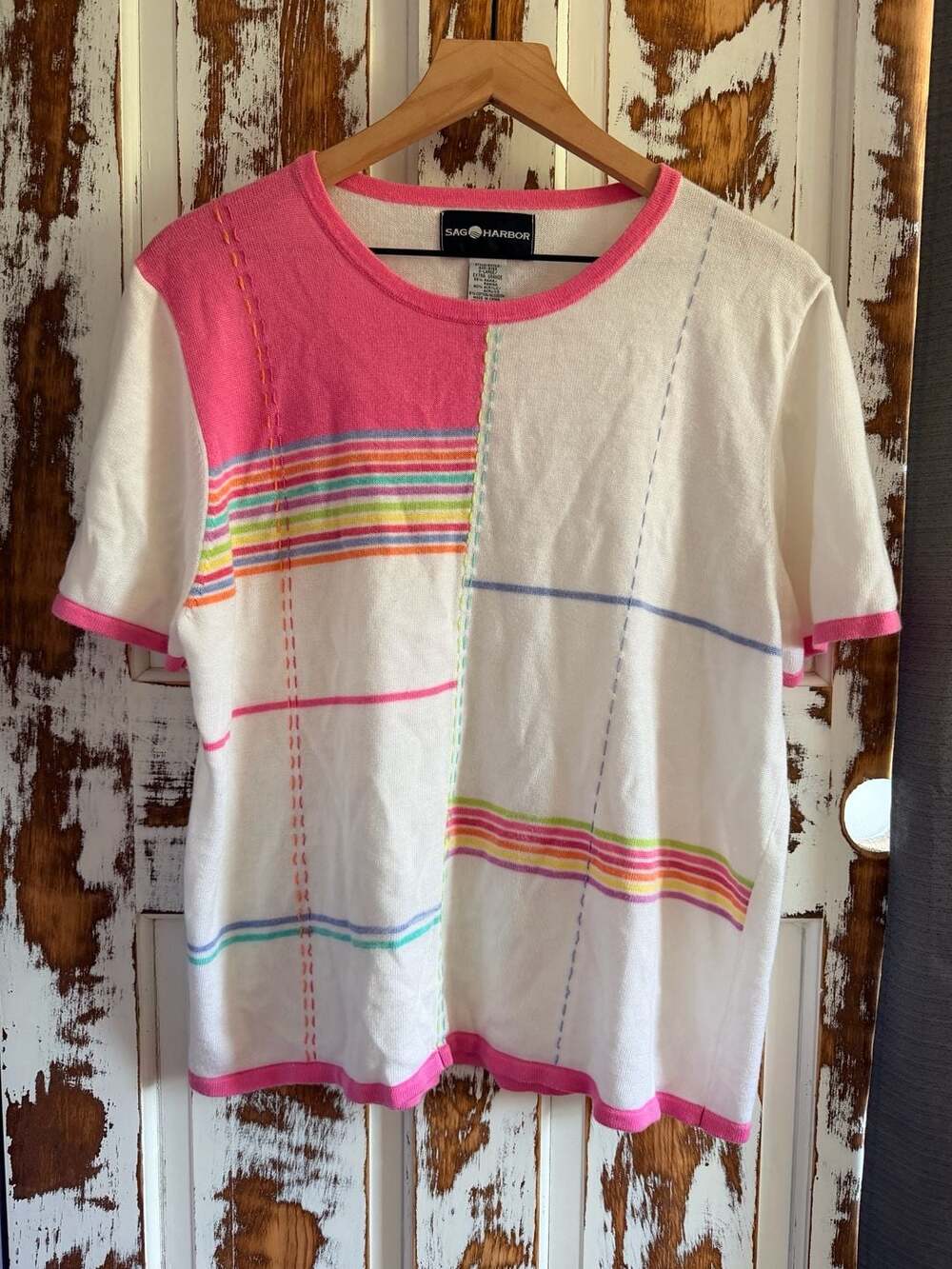 Women’s Short Sleeve Sweater Size XL Rainbow Stripe Grandmillenial Kawaii
